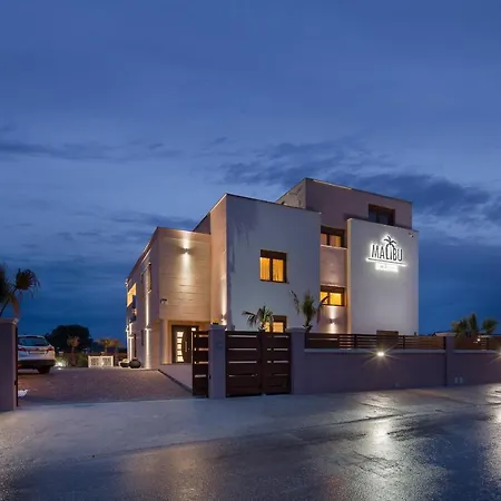 Vila Malibu Eclipse - Luxury With Pool & Vir