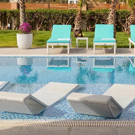 Villa Malibu Eclipse - Luxury With Pool &