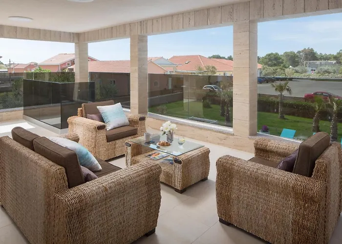 Villa Malibu Eclipse - Luxury With Pool & *